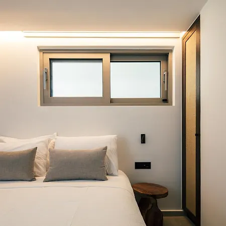 Ririka Living, New Feel-at-home Luxury Plakias
