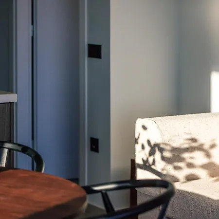 Ririka Living, New Feel-at-home Luxury Apartment